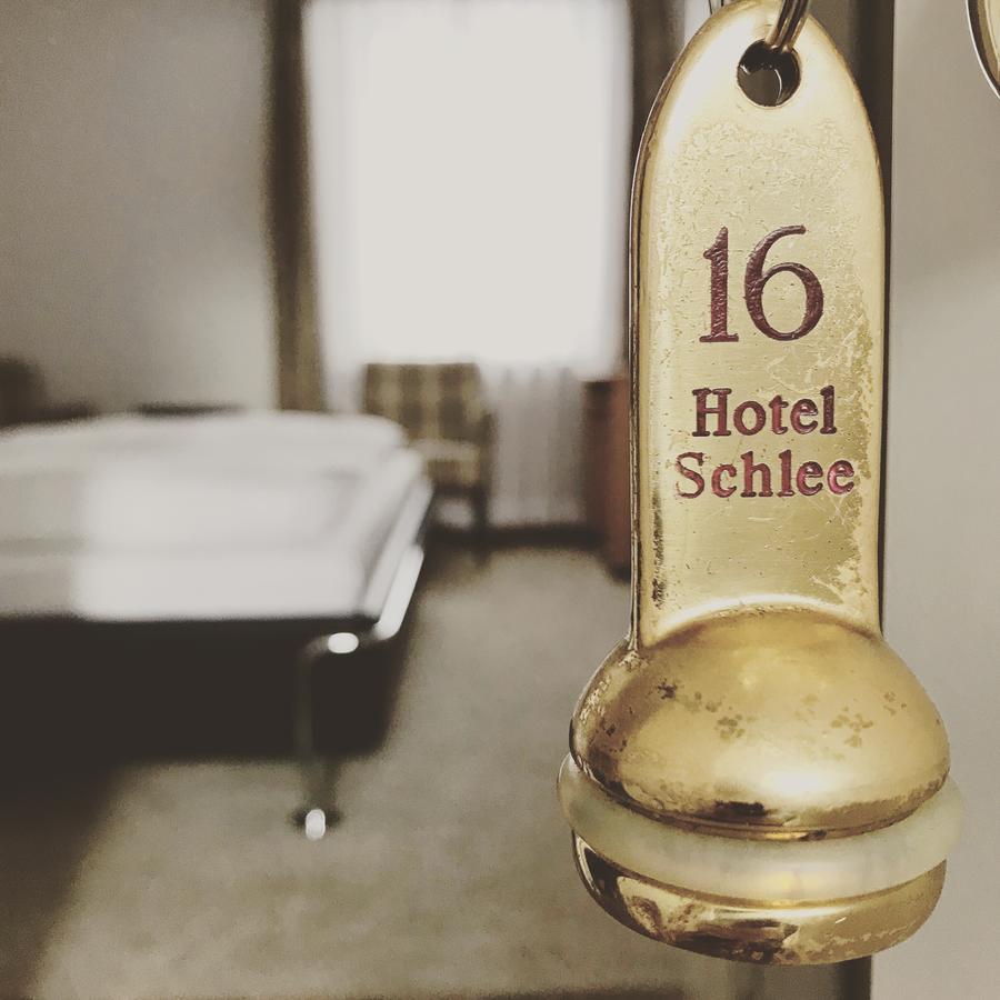 Hotel Schlee Hohenschäftlarn Екстериор снимка